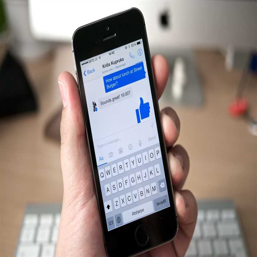 Facebook Messenger con publicidad
